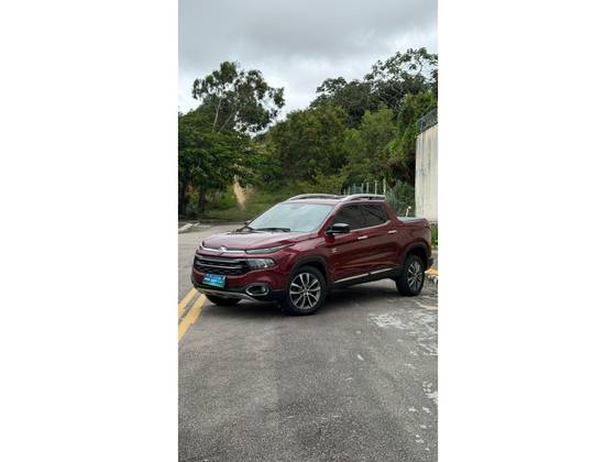 FIAT TORO 2.0 16V TURBO DIESEL VOLCANO 4WD AT9 FIAT TORO 2.0 16V TURBO DIESEL VOLCANO 4WD AT9